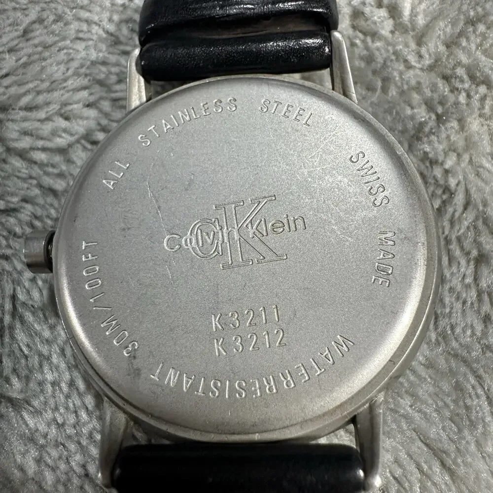 Vintage CK Calvin Klein watch - K3211 K3212 - Swiss Made Needs Battery